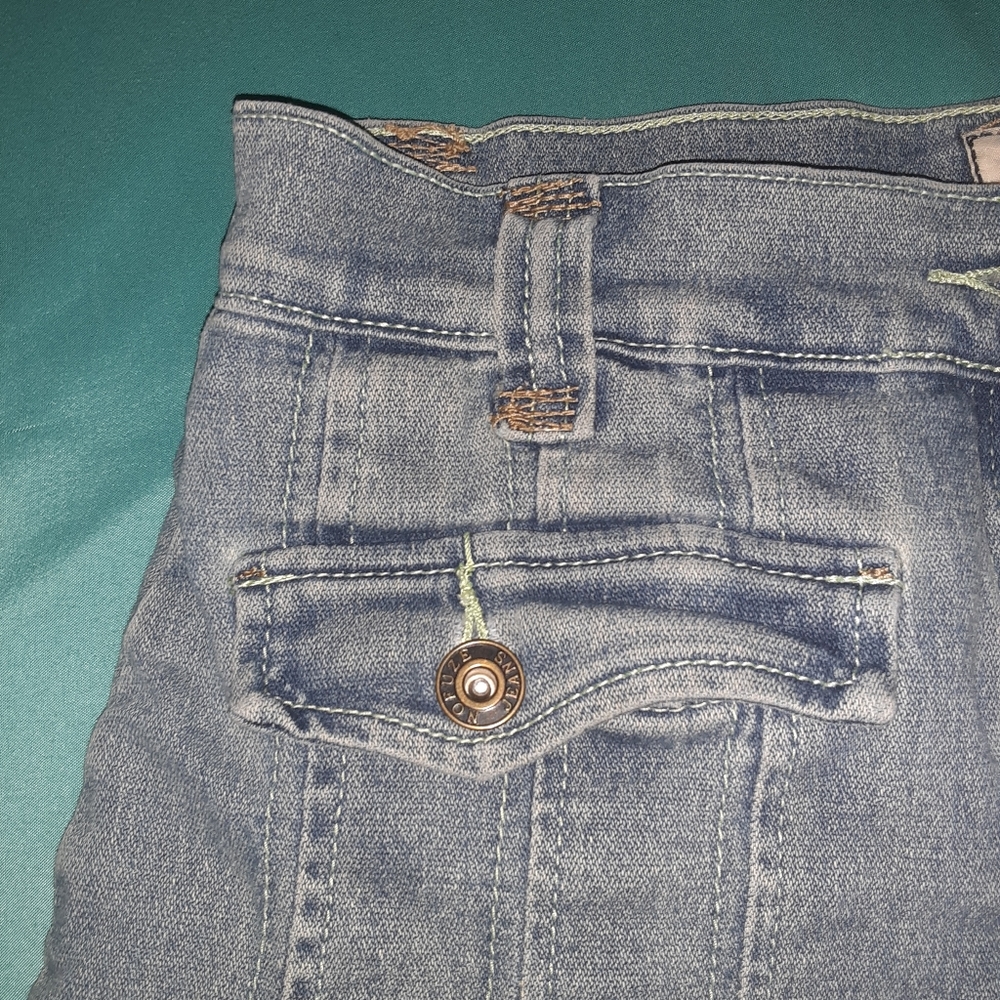 NO FUZZ DEMIN LEGEND  PLEATED SKIRT - Picture 10 of 10
